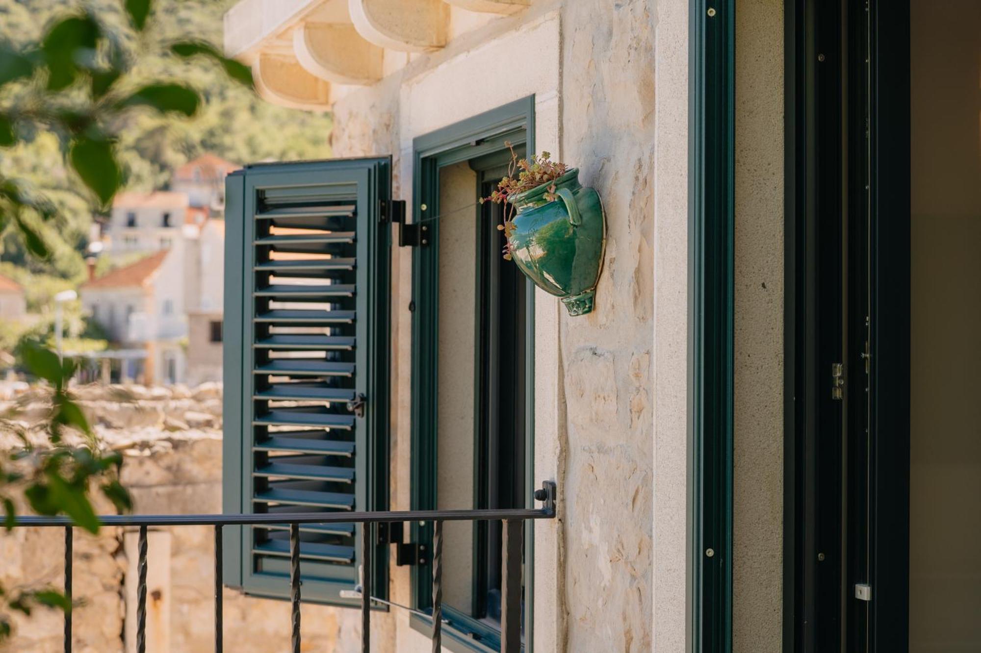 Lukas Apartment Ston Exterior photo